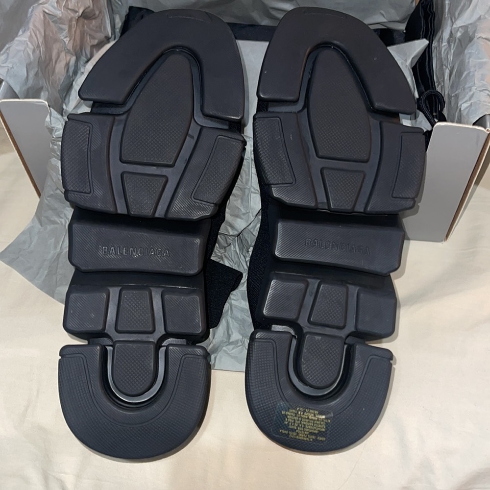 MEN'S SPEED SNEAKER IN BLACK - Picture 7 of 7